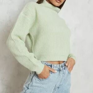 BOOHOO ladies mint green cable knit, long sleeve, cropped, sweater sz S